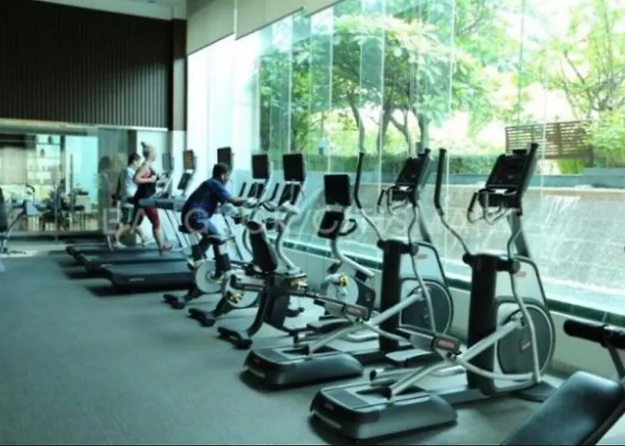 Walking Distance To Sukhumvit Soi 11 Netflix 40sqm Bangkok